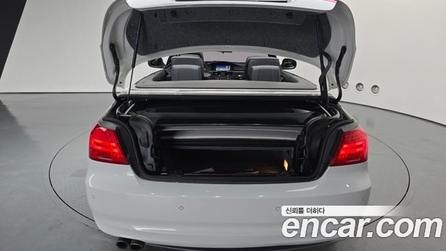 BMW 3 Series (E90) 328i convertible 2013 — фото 20