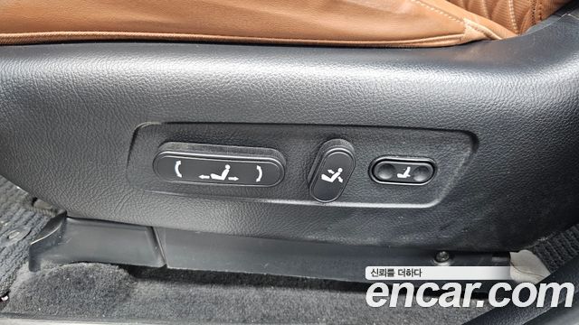 Kia Mohave The Master Diesel 3.0 4WD 5-Seater Masters 2022 — фото 32