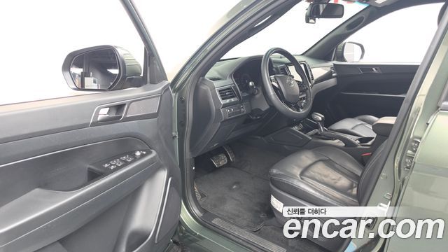 KG Mobility (SsangYong) Rexton Sports Diesel 2.2 2WD Prestige 2023 — фото 10