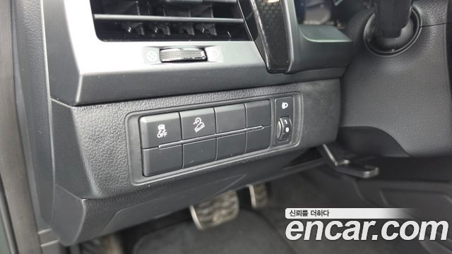 KG Mobility (SsangYong) Rexton Sports Diesel 2.2 2WD Prestige 2023 — фото 21