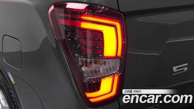 KG Mobility (SsangYong) Rexton Sports Diesel 2.2 2WD Prestige 2023 — фото 29