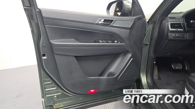 KG Mobility (SsangYong) Rexton Sports Diesel 2.2 2WD Prestige 2023 — фото 30