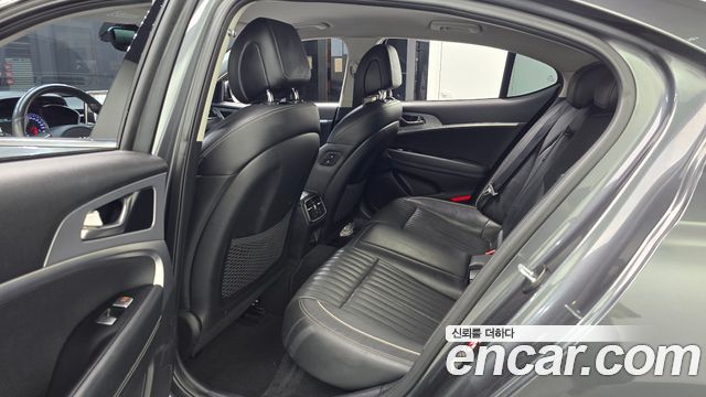 Genesis G70 2.0T AWD Elite 2019 — фото 26