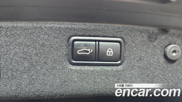 Genesis G70 2.0T AWD Elite 2019 — фото 27