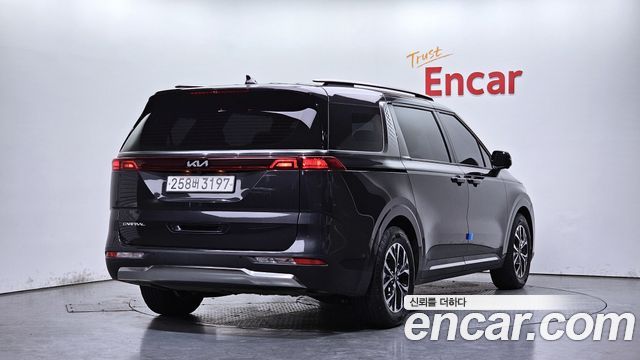 Kia Carnival (IV) Gasoline 9-Seater Noblesse 2023 — фото 2