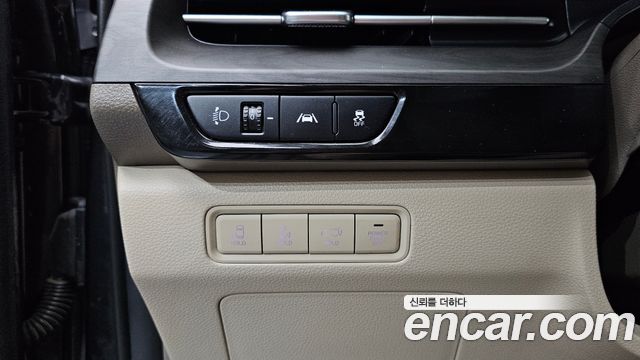 Kia Carnival (IV) Gasoline 9-Seater Noblesse 2023 — фото 16