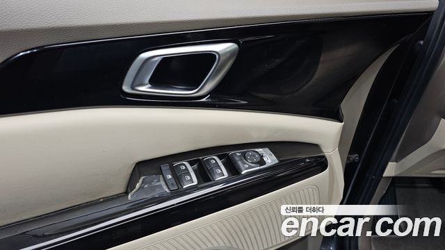 Kia Carnival (IV) Gasoline 9-Seater Noblesse 2023 — фото 24