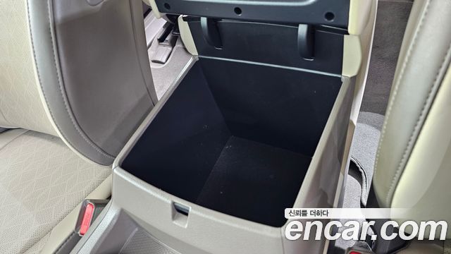 Kia Carnival (IV) Gasoline 9-Seater Noblesse 2023 — фото 29