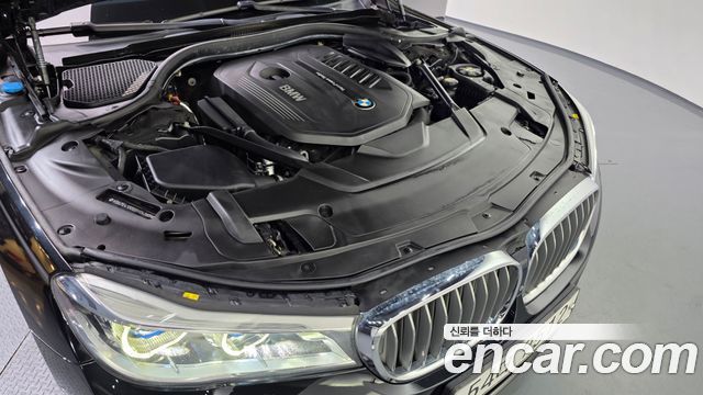 BMW 7 Series (G11) 740Li xDrive 2016 — фото 6