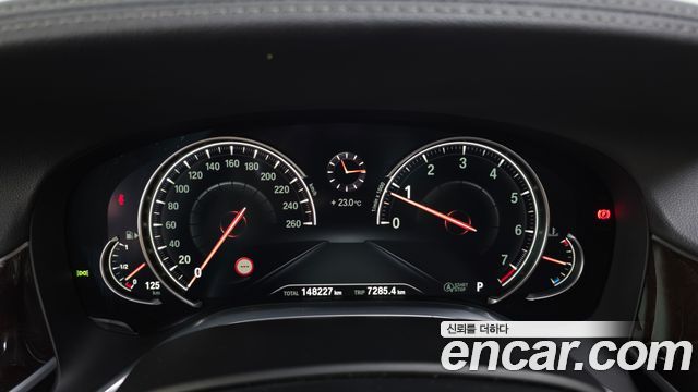 BMW 7 Series (G11) 740Li xDrive 2016 — фото 8