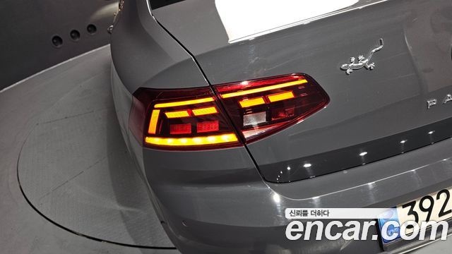 Volkswagen Passat GT (B8) 2.0 TDI Premium 2021 — фото 29