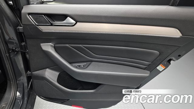 Volkswagen Passat GT (B8) 2.0 TDI Premium 2021 — фото 31
