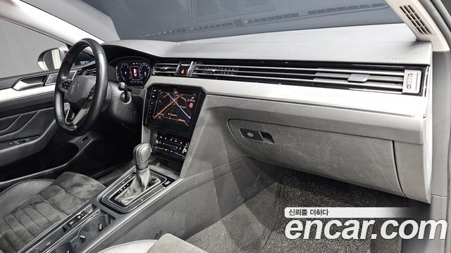 Volkswagen Passat GT (B8) 2.0 TDI Premium 2021 — фото 34