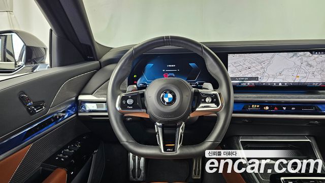 BMW 7 Series (G70) 740i xDrive M Sport 2024 — фото 13