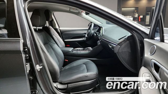 Hyundai Sonata (DN8) 2.0 Premium Plus 2023 — фото 26