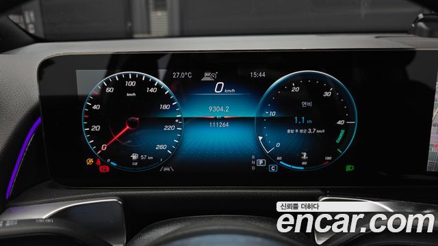 Mercedes-Benz GLB-Class (X247) GLB250 4MATIC 2021 — фото 8