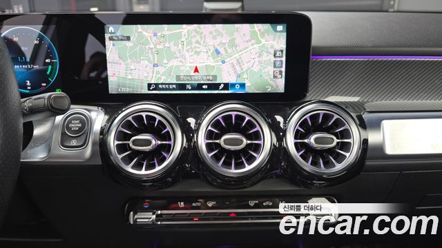 Mercedes-Benz GLB-Class (X247) GLB250 4MATIC 2021 — фото 18