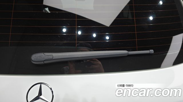Mercedes-Benz GLB-Class (X247) GLB250 4MATIC 2021 — фото 30