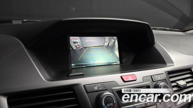 Honda Odyssey 3.5 4th 2013 — фото 15