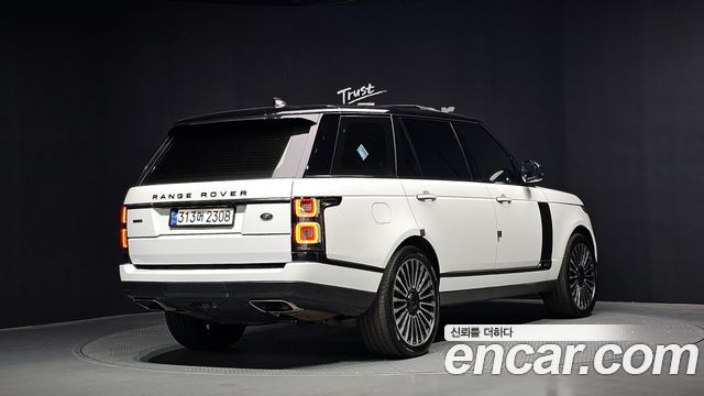 Land Rover Range Rover (IV) 4.4 SDV8 AB LWB DIESEL 2020 — фото 2