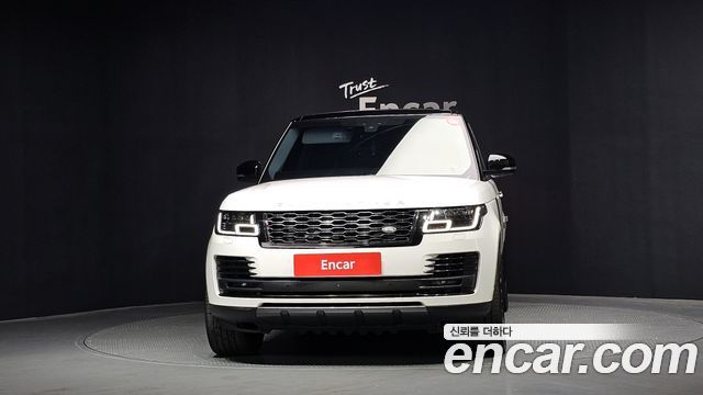 Land Rover Range Rover (IV) 4.4 SDV8 AB LWB DIESEL 2020 — фото 3