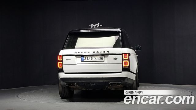 Land Rover Range Rover (IV) 4.4 SDV8 AB LWB DIESEL 2020 — фото 4