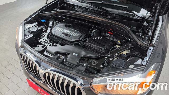 BMW X1 (F48) xDrive 20i xLine 2022 — фото 6