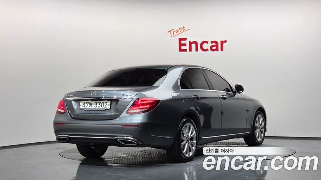 Mercedes-Benz E-Class (W213) E220d 4MATIC Exclusive 2019 — фото 2