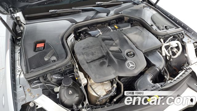 Mercedes-Benz E-Class (W213) E220d 4MATIC Exclusive 2019 — фото 6