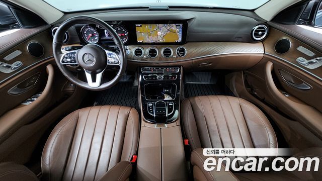Mercedes-Benz E-Class (W213) E220d 4MATIC Exclusive 2019 — фото 7