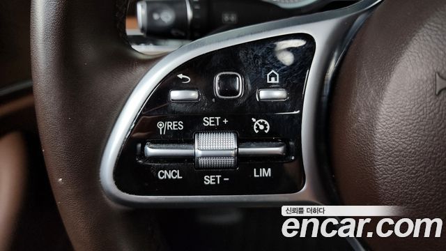 Mercedes-Benz E-Class (W213) E220d 4MATIC Exclusive 2019 — фото 16