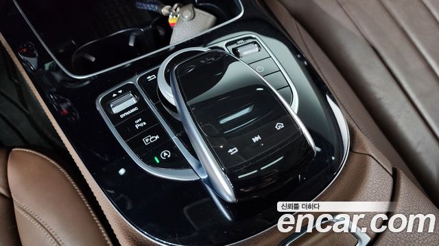 Mercedes-Benz E-Class (W213) E220d 4MATIC Exclusive 2019 — фото 34