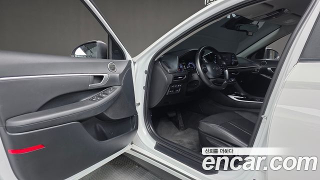Hyundai Sonata Hybrid (DN8) Modern 2022 — фото 10
