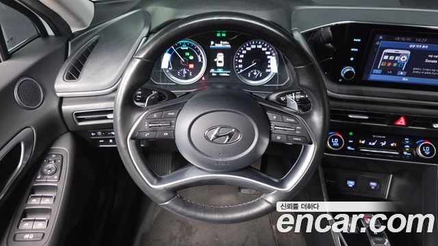 Hyundai Sonata Hybrid (DN8) Modern 2022 — фото 13