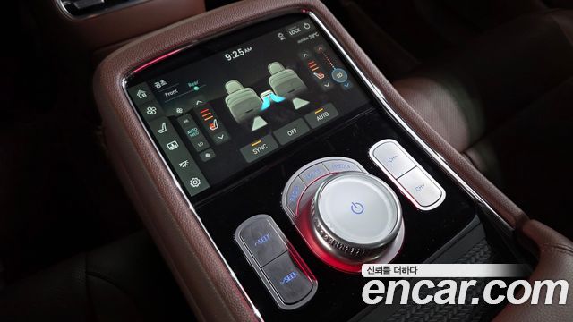Genesis G90 (RS4) Gasoline 3.5 Turbo AWD 2022 — фото 19