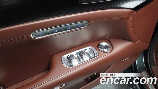 Genesis G90 (RS4) Gasoline 3.5 Turbo AWD 2022 — фото 29