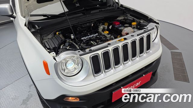 Jeep Renegade 2.0 Diesel Limited AWD 2018 — фото 6