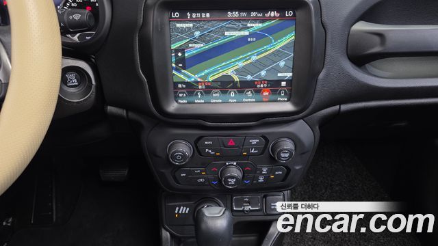 Jeep Renegade 2.0 Diesel Limited AWD 2018 — фото 14