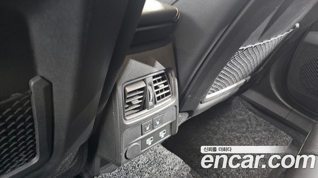Renault Korea XM3 1.3 TCe RE Signature 2020 — фото 28
