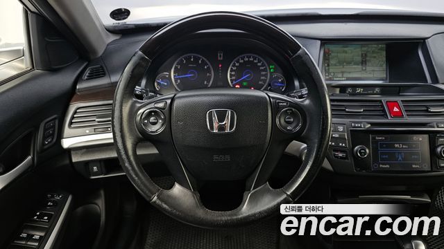Honda Cross Tour 3.5 1st 2013 — фото 12
