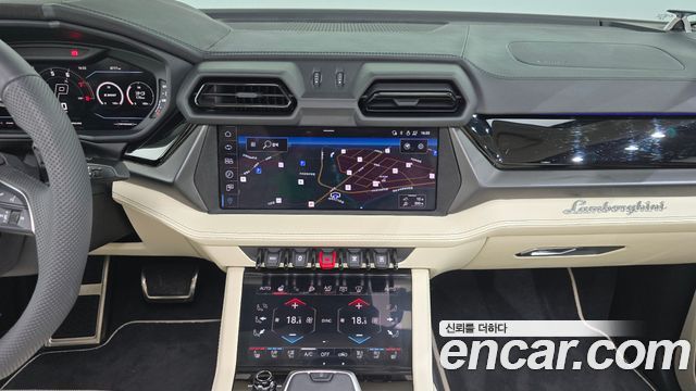 Lamborghini Urus 4.0 V8 SE 2025 — фото 13