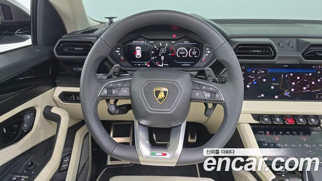Lamborghini Urus 4.0 V8 SE 2025 — фото 14