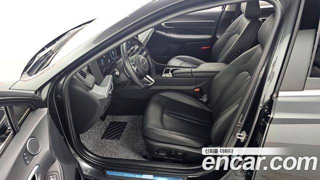 Hyundai Sonata The Edge (DN8) 2.0 Exclusive 2024 — фото 10