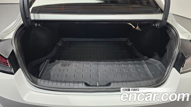 Hyundai Avante (CN7) 1.6 Turbo N Line Inspiration 2021 — фото 20