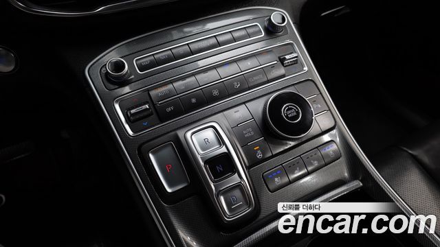 Hyundai Santa Fe Diesel 2.2 2WD Premium 2021 — фото 9