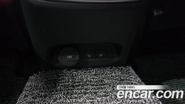 Volvo XC40 Recharge Twin Ultimate 2024 — фото 31