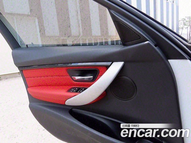 BMW 3 Series (F30) 328i M Sport 2016 — фото 16