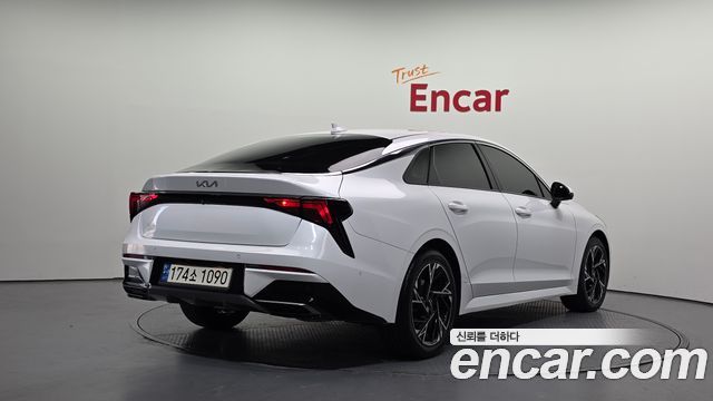 Kia K5 (III) 1.6 Turbo Noblesse 2024 — фото 2