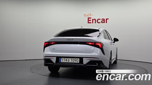 Kia K5 (III) 1.6 Turbo Noblesse 2024 — фото 4