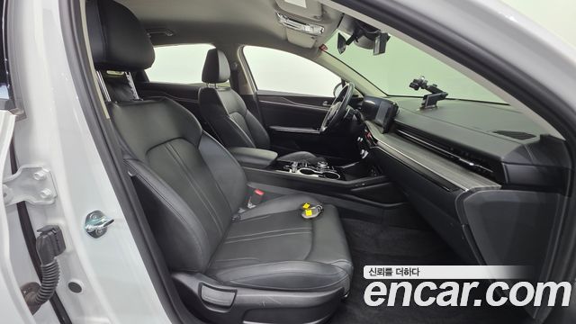 Kia K5 (III) 1.6 Turbo Noblesse 2024 — фото 10